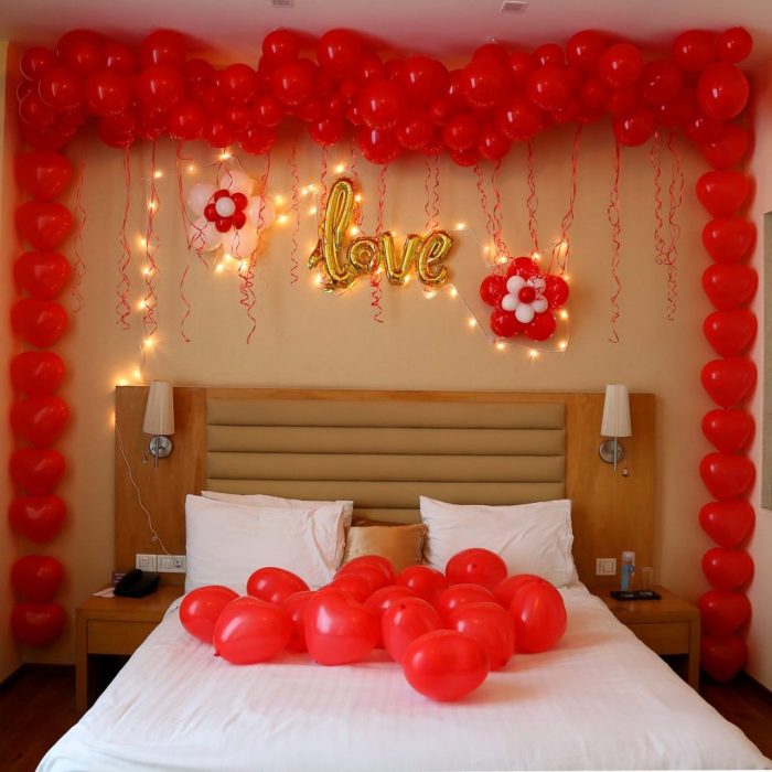 How to decorate room for wedding anniversary